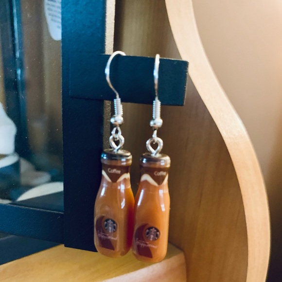 New💚Iced Coffee Bottle Earrings - Picture 3 of 3